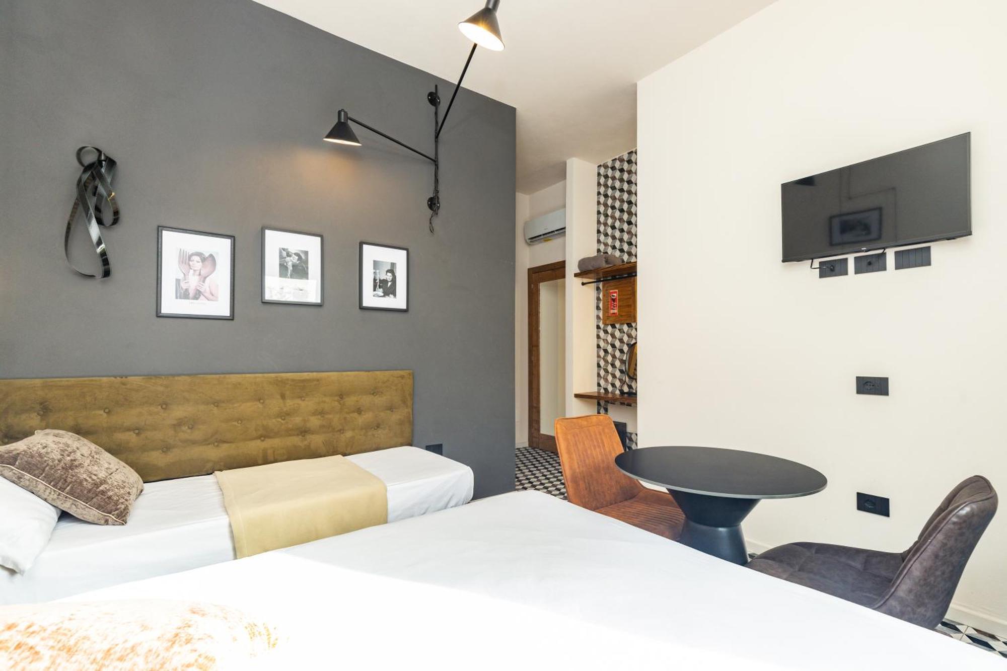 Iknos Accommodation Tortoli Luaran gambar